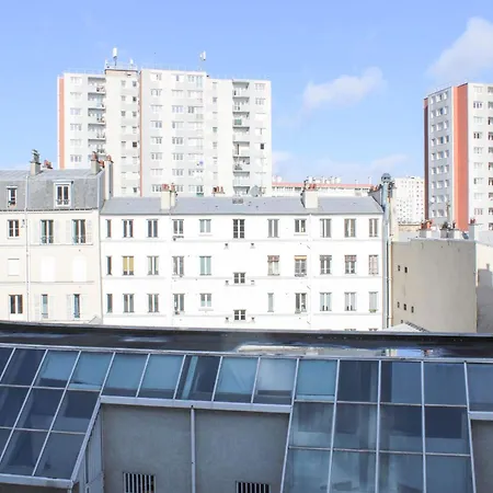 Spacious Cocoon With A Terrace View On The Canal Parigi