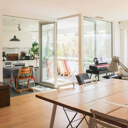 Appartamento Spacious Cocoon With A Terrace View On The Canal